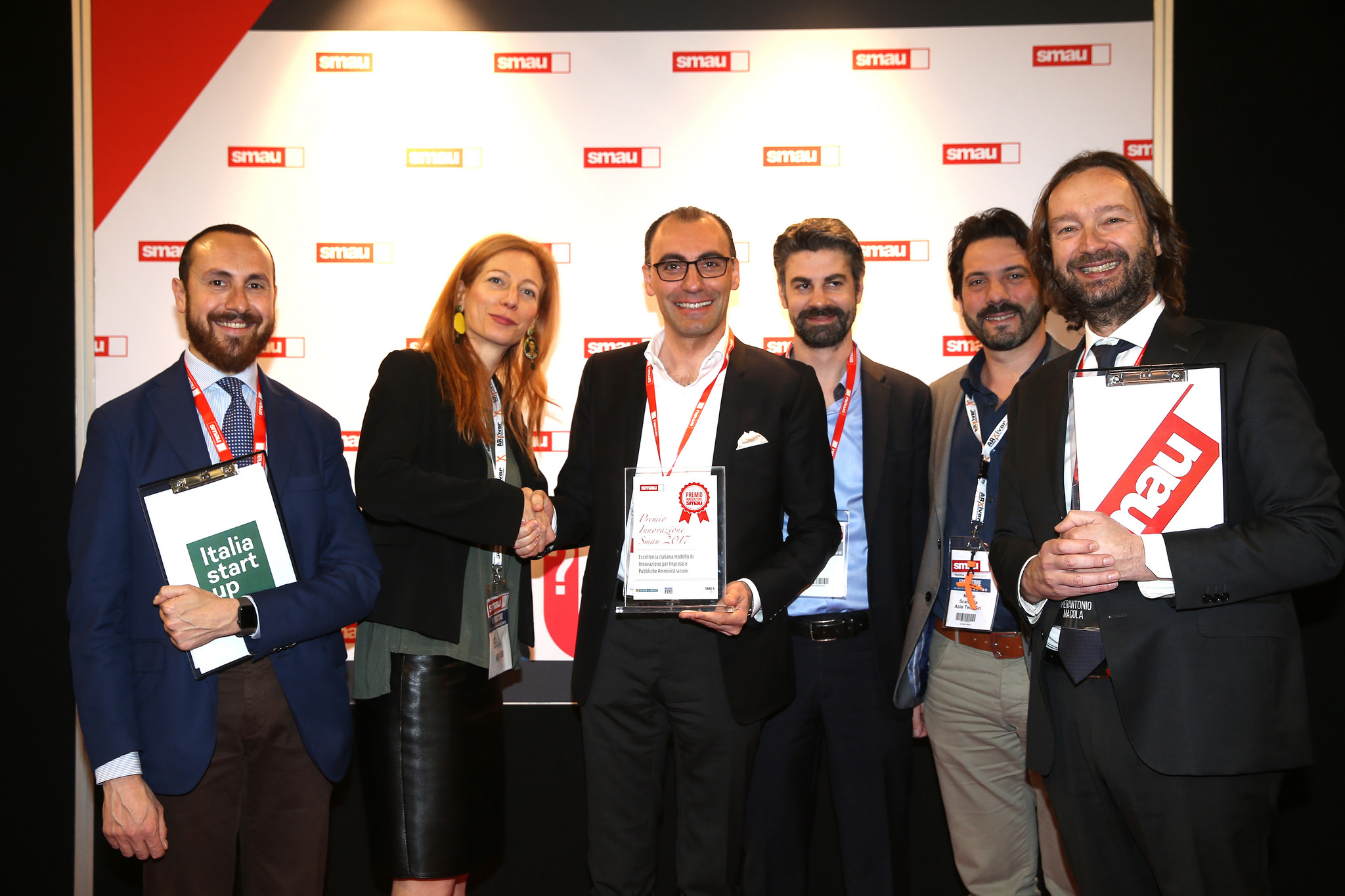 A full digital company: Invent wins an award at SMAU Padua